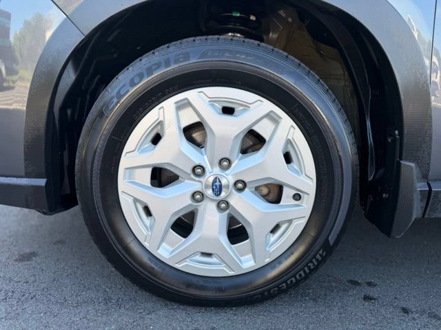 Used 2023 Subaru Forester AWD/4WD image 28