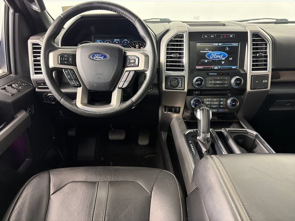 Used 2015 Ford F150 Platinum w/ Equipment Group 701A Luxury AWD/4WD image 14