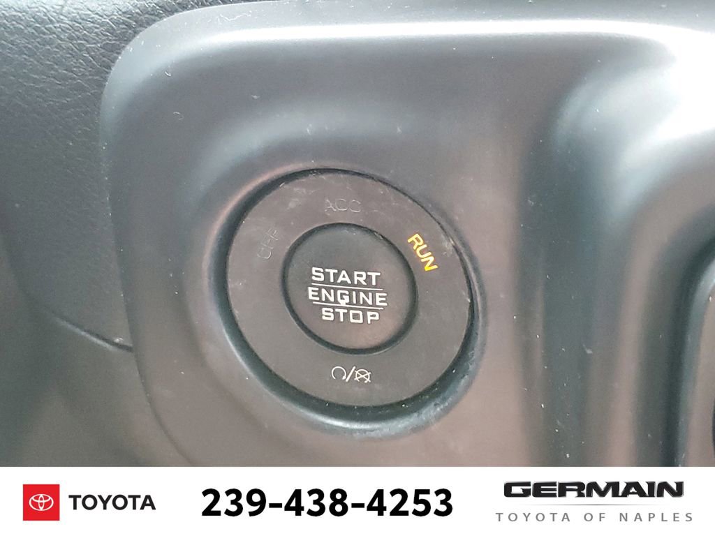 Used 2018 Jeep Wrangler Unlimited Sahara w/ Quick Order Package 24M Moab image 33