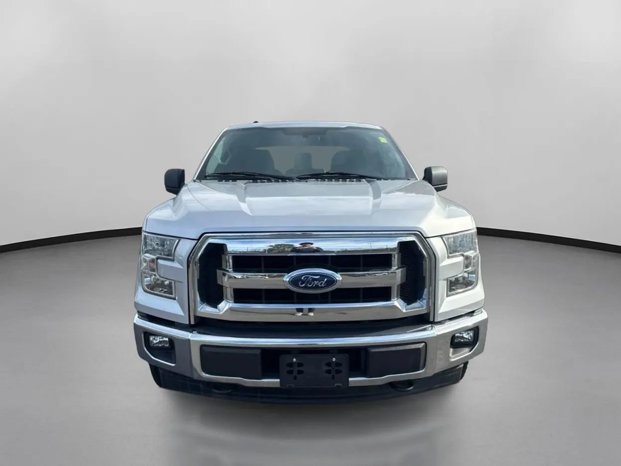 Used 2017 Ford F150 XLT image 2