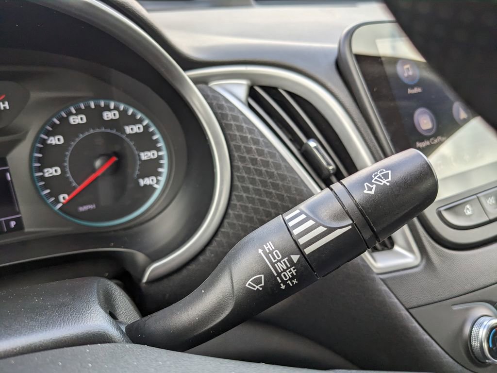 Used 2025 Chevrolet Malibu LT image 49