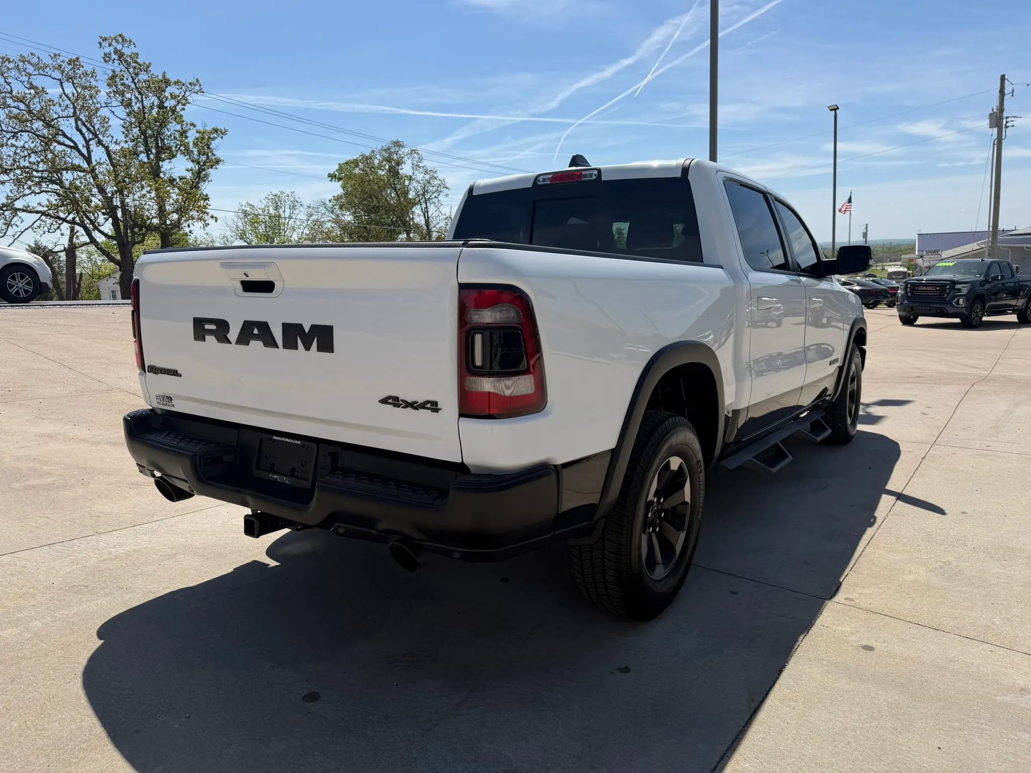 Used 2019 RAM 1500 Rebel w/ Rebel Level 2 Equipment Group AWD/4WD image 9