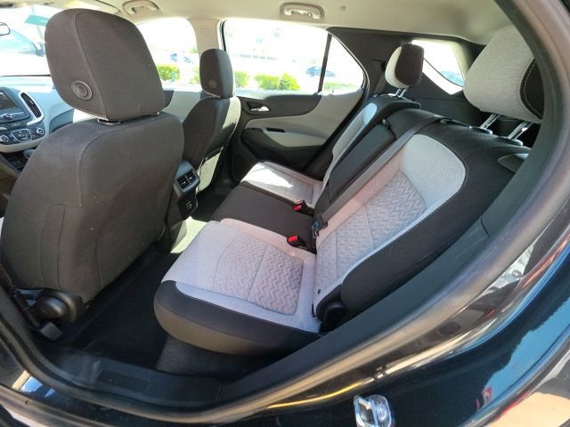 Used 2022 Chevrolet Equinox LS FWD image 23