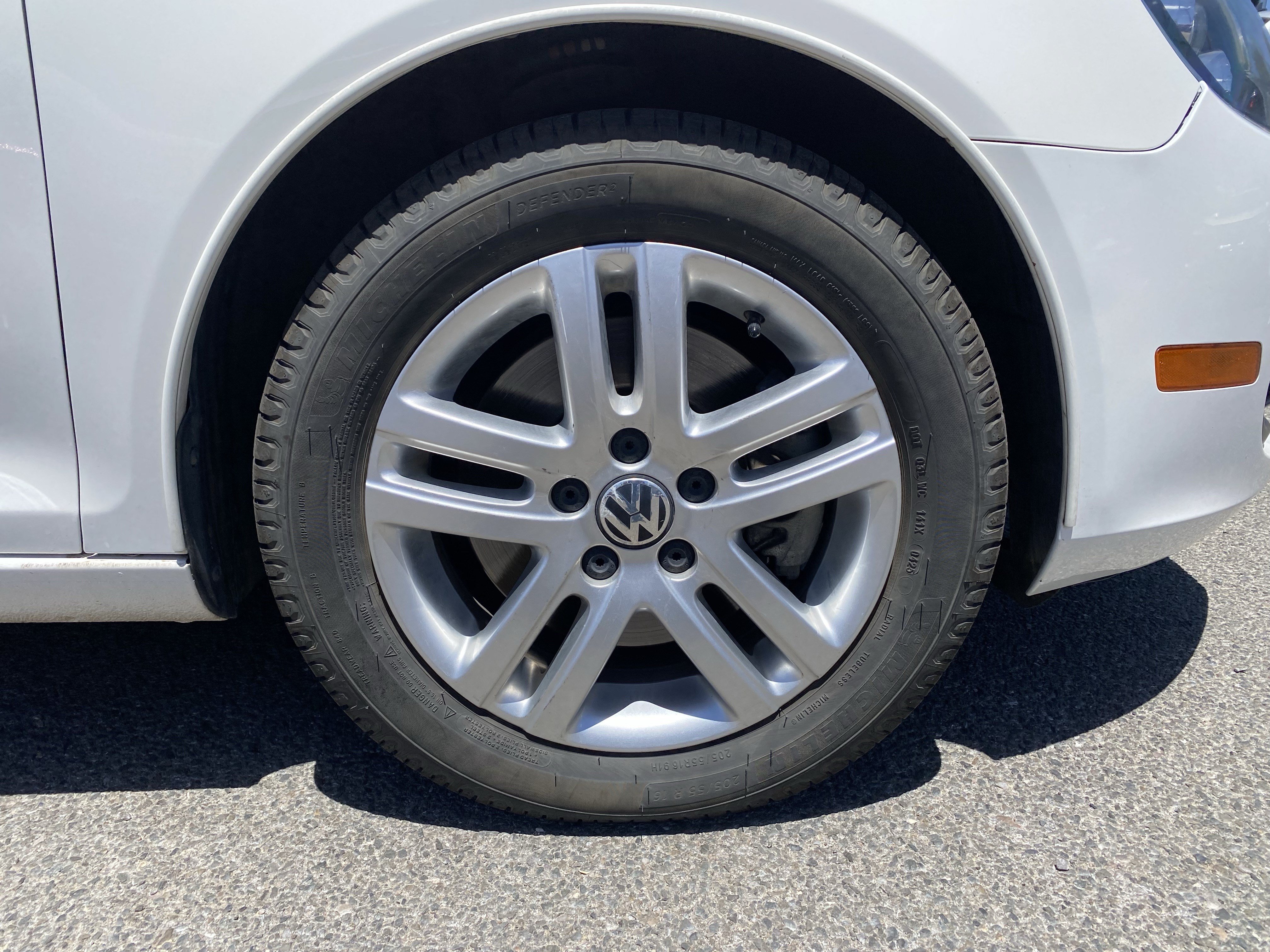 Used 2011 Volkswagen Jetta TDI FWD image 10