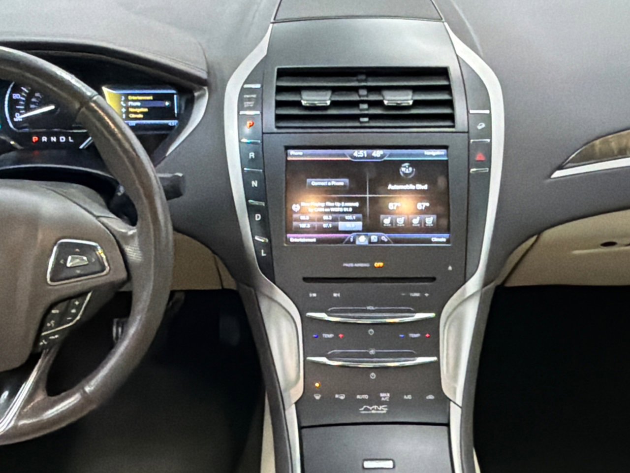 Used 2014 Lincoln MKZ Hybrid w/ Equipment Group 202A Reserve image 16