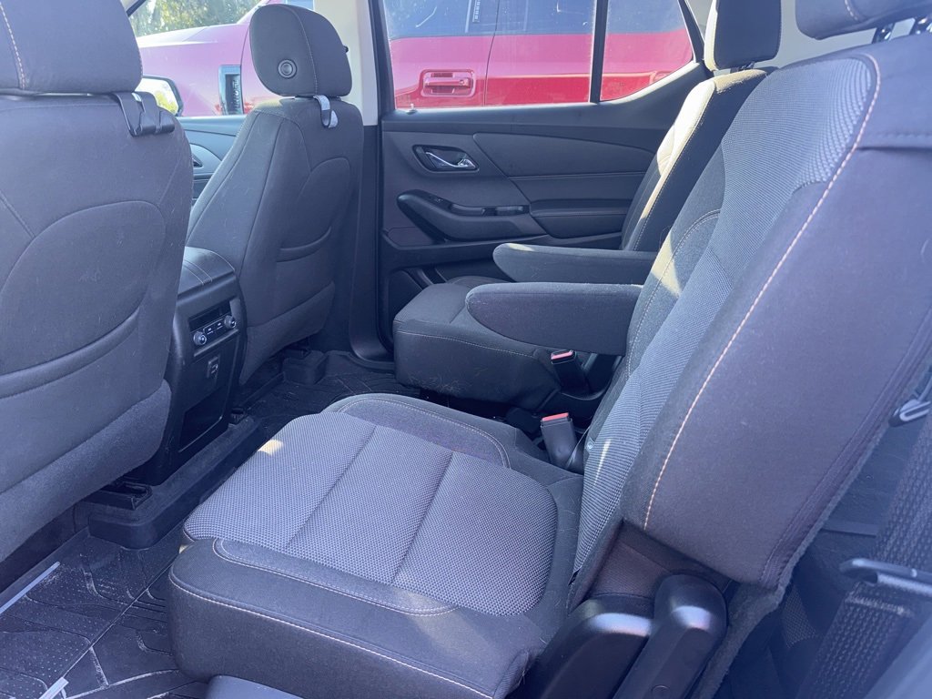 Used 2019 Chevrolet Traverse LT image 6