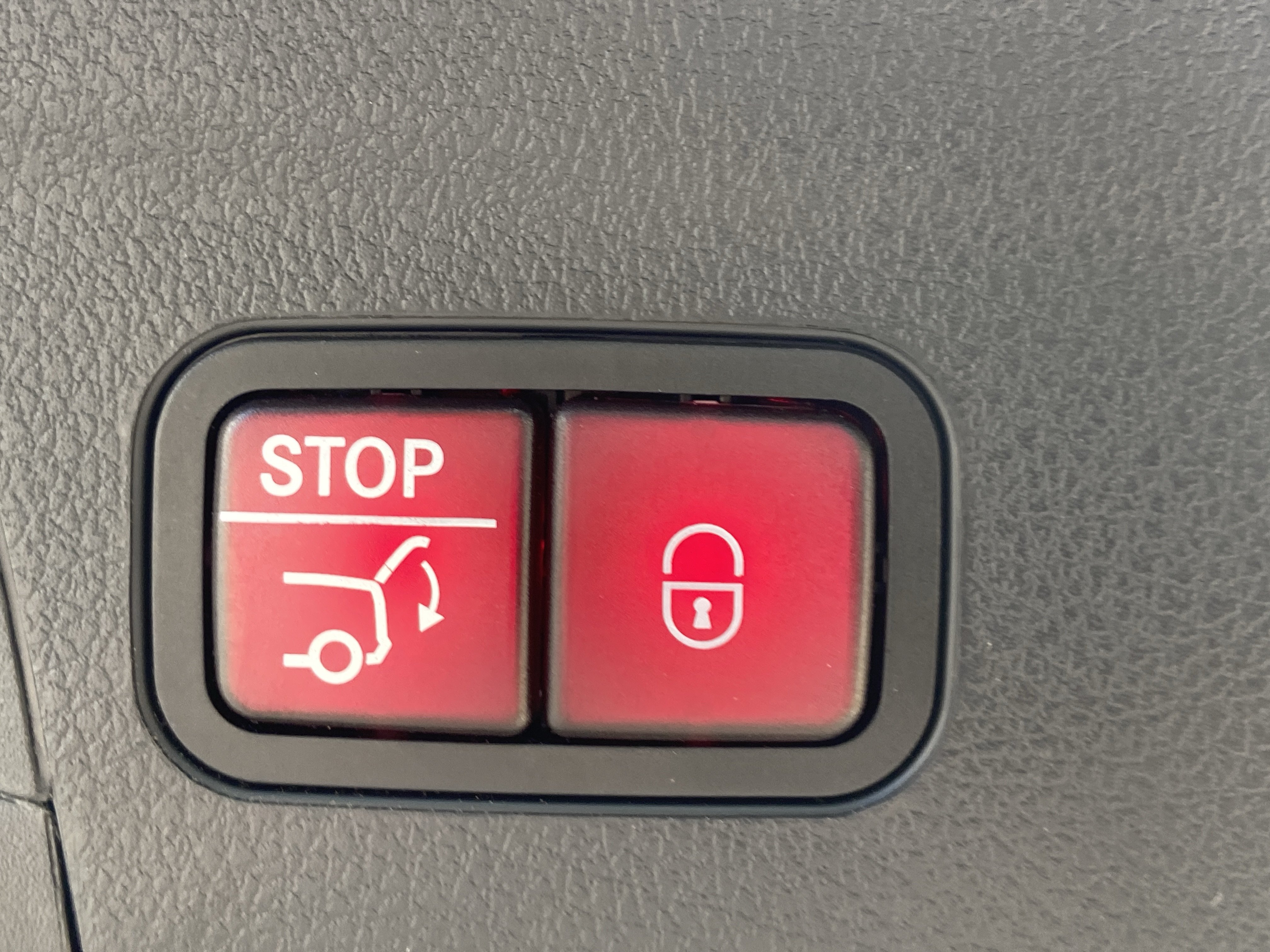 Certified 2025 Mercedes-Benz GLE 580 4MATIC image 12