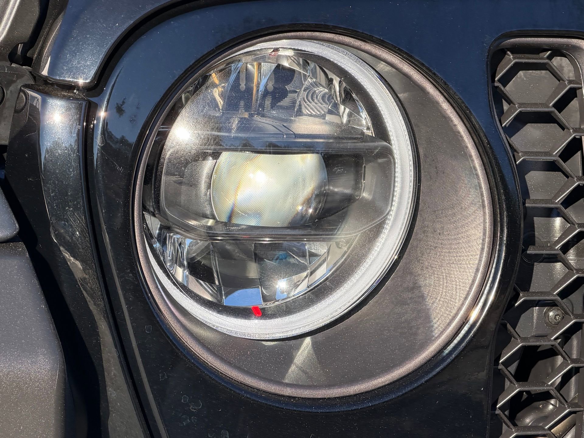 Used 2023 Jeep Wrangler Unlimited Rubicon 4xe image 9