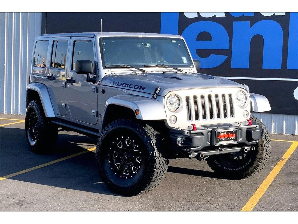 Used 2017 Jeep Wrangler Unlimited Rubicon AWD/4WD image 2