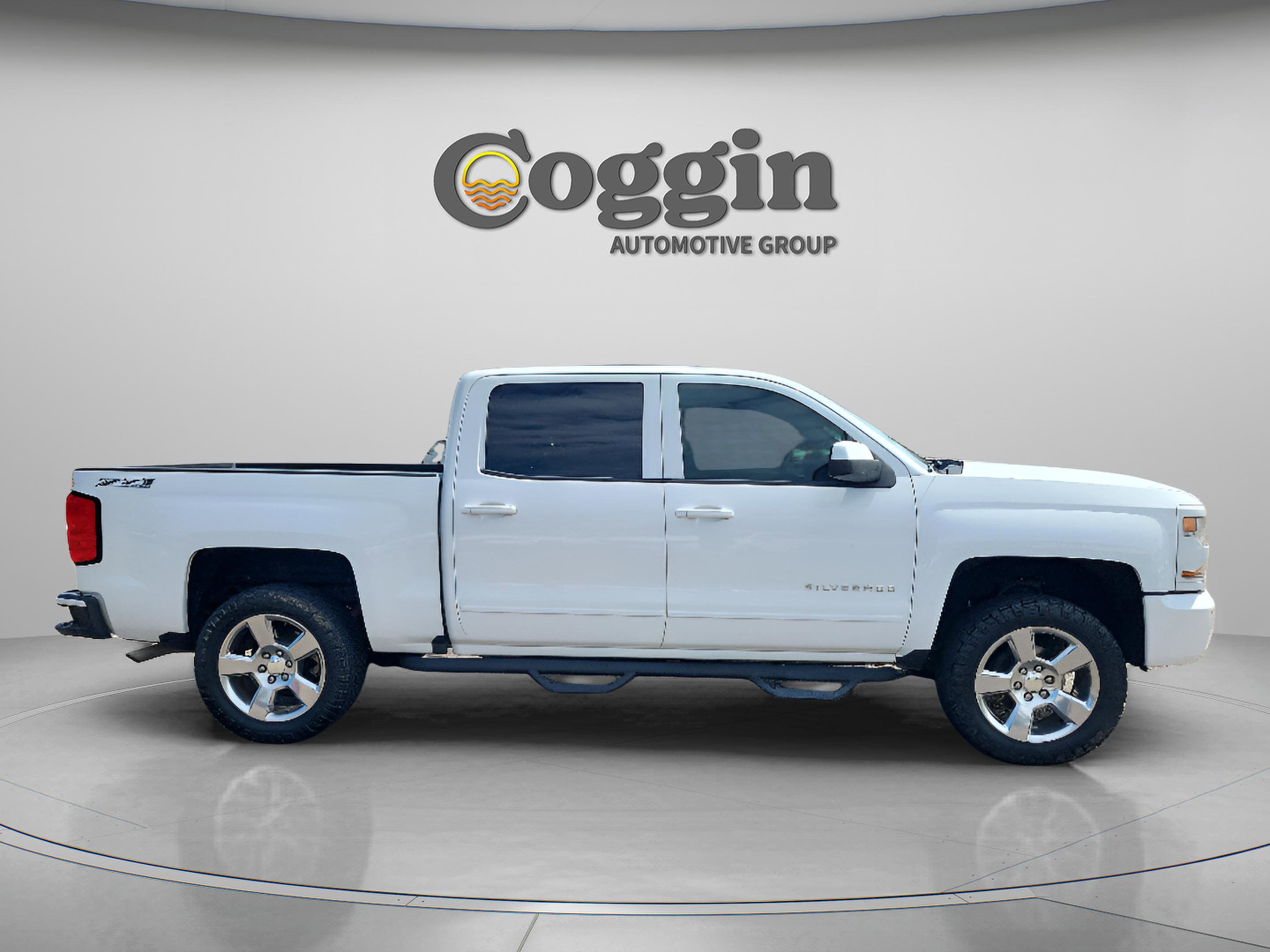 Used 2018 Chevrolet Silverado 1500 LT w/ All Star Edition image 6