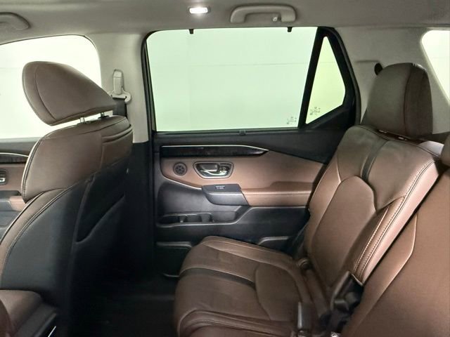 Used 2024 Honda Pilot Elite image 37