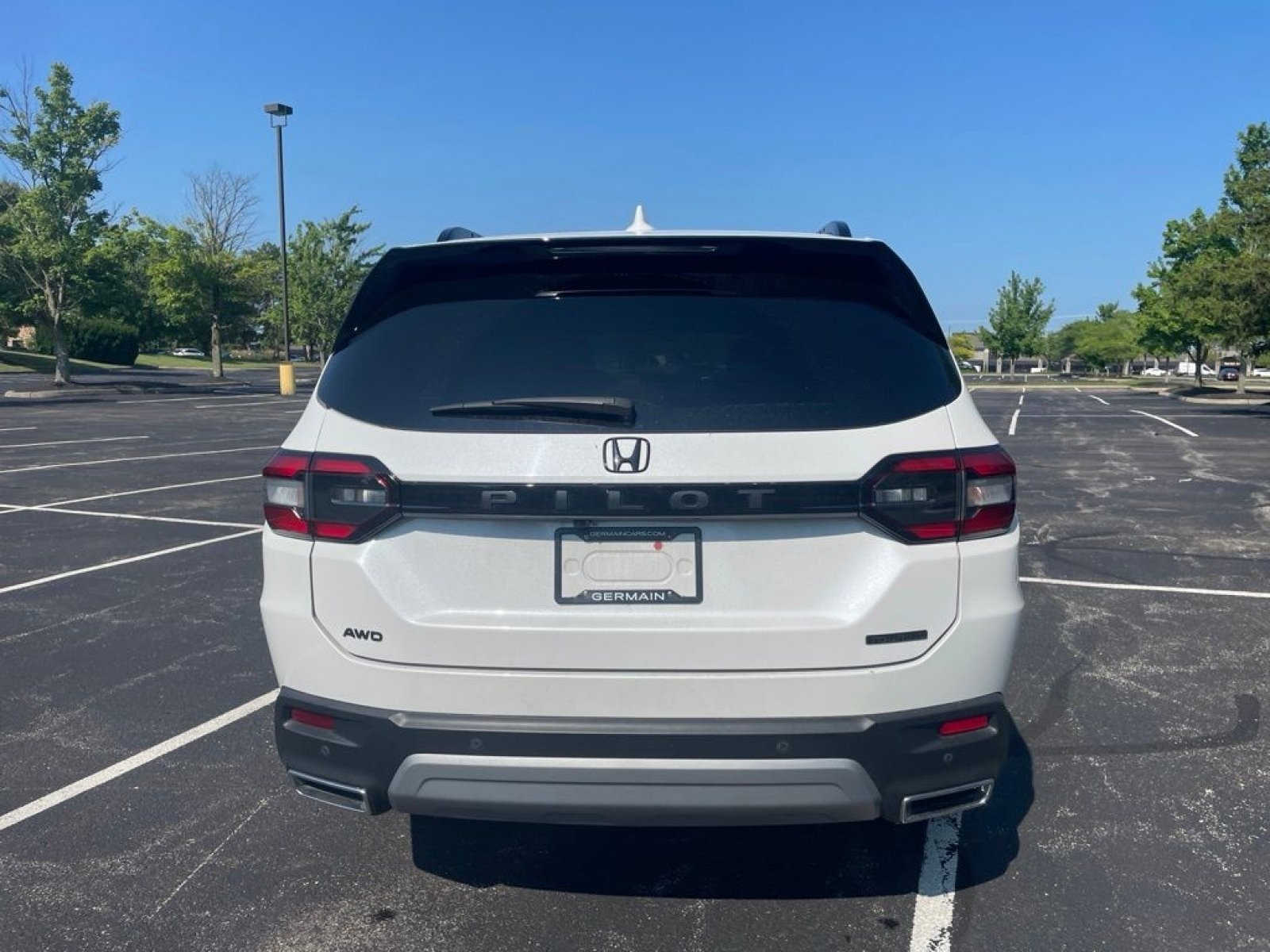 Certified 2024 Honda Pilot Touring image 7