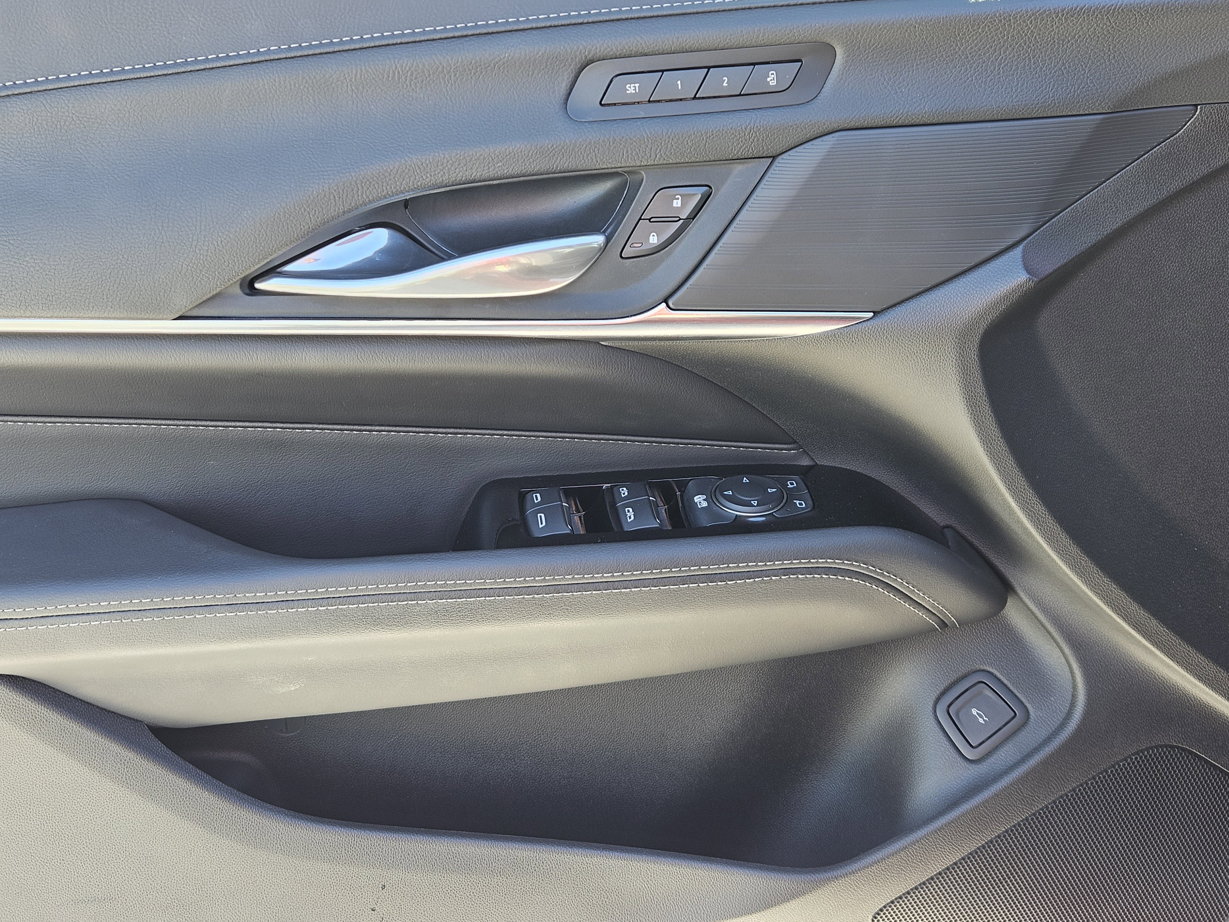 Used 2024 Cadillac CT4 Premium Luxury w/ Technology Package image 25