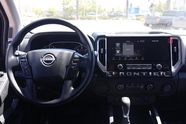 New 2025 Nissan Frontier SV image 21