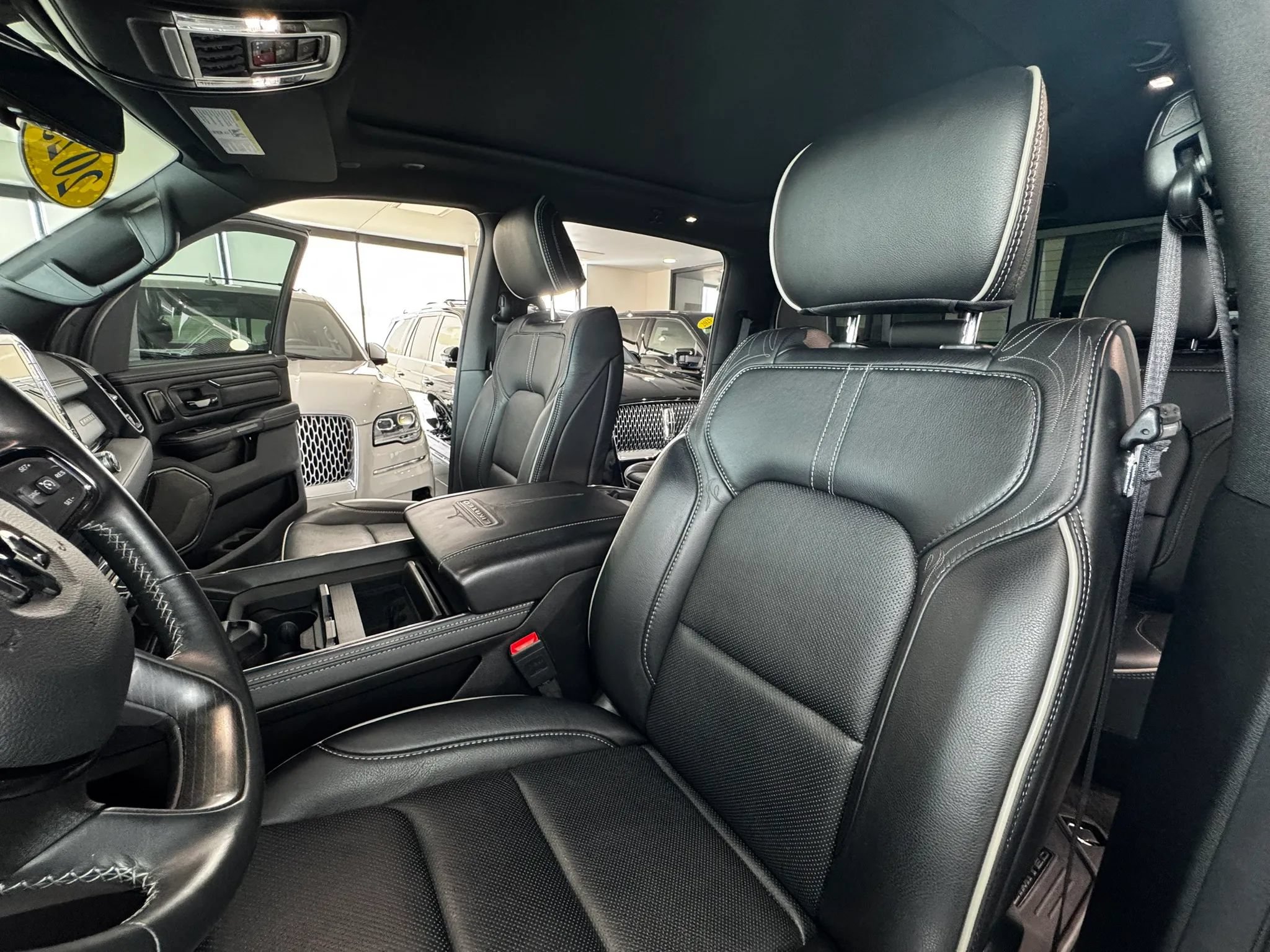 Used 2023 RAM 1500 Limited AWD/4WD image 11