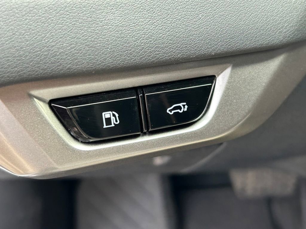 Used 2023 Lexus RX 350 w/ Accessory Package (P3) image 26
