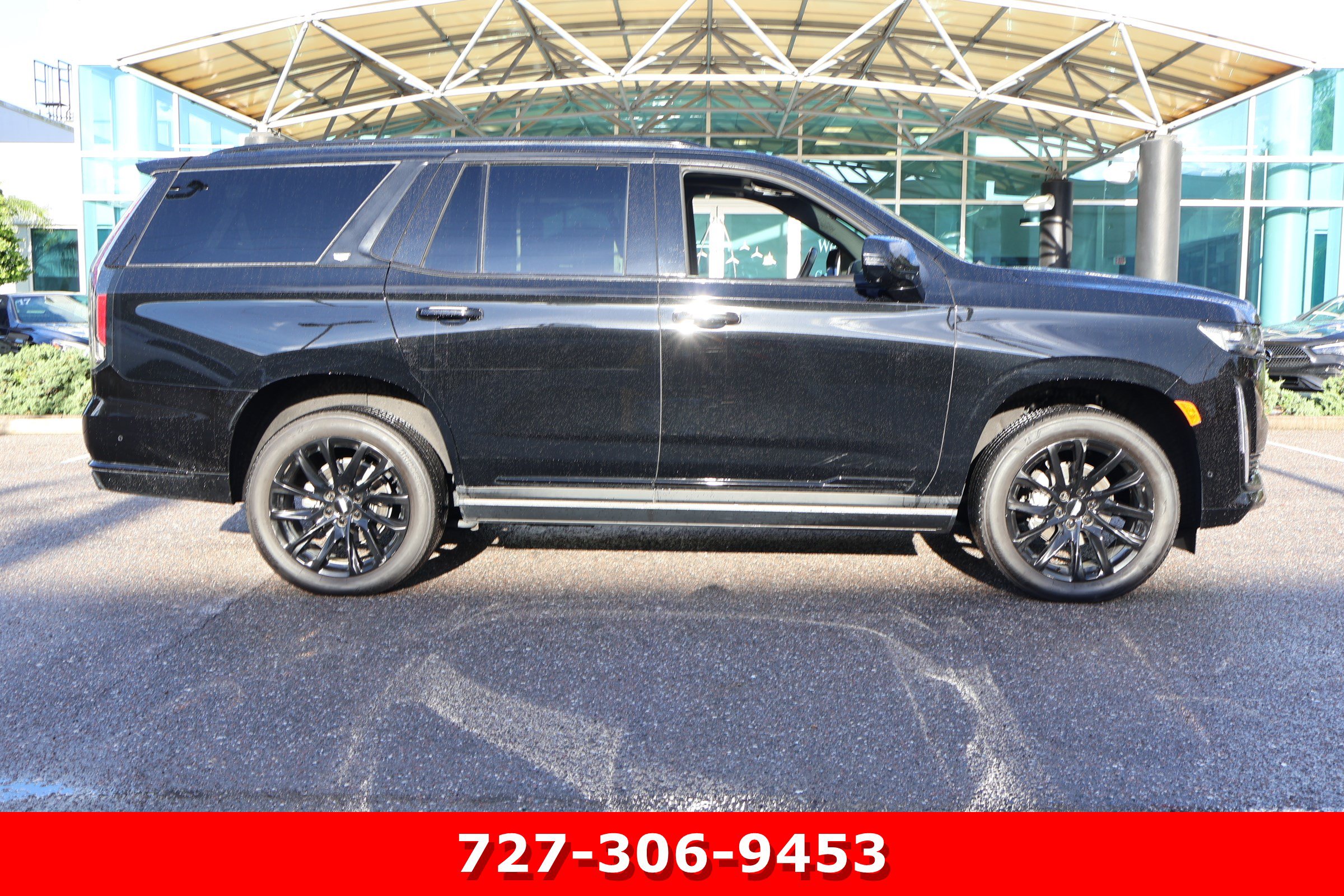 Used 2024 Cadillac Escalade Sport w/ LPO, ONYX Package AWD/4WD image 10