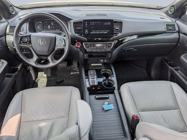 Used 2023 Honda Passport Elite image 12