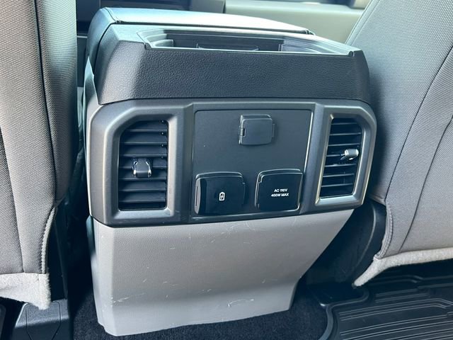 Used 2017 Ford F150 XLT w/ Equipment Group 302A Luxury AWD/4WD image 39