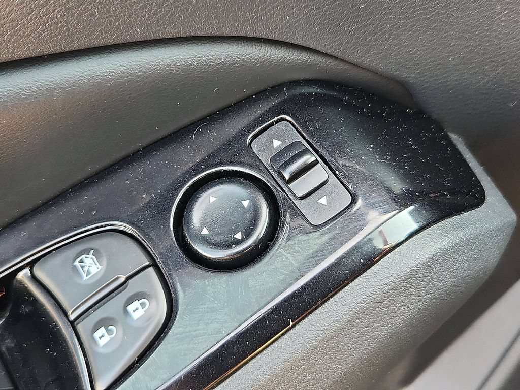 Used 2023 Nissan Altima 2.5 SV FWD image 17