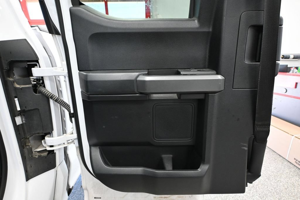 Used 2016 Ford F150 XLT w/ Equipment Group 301A Mid AWD/4WD image 29
