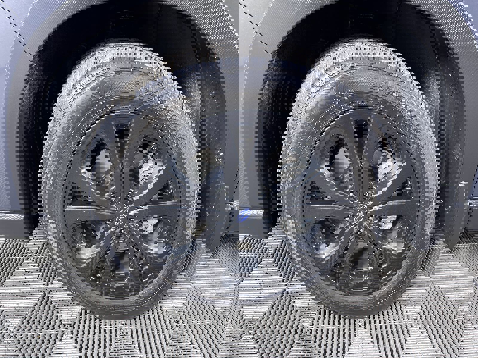 Used 2023 Subaru Forester Sport image 25