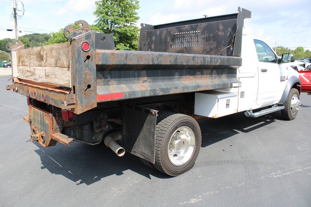 Used 2016 RAM 5500 Tradesman w/ Power & Remote Entry Group AWD/4WD image 5