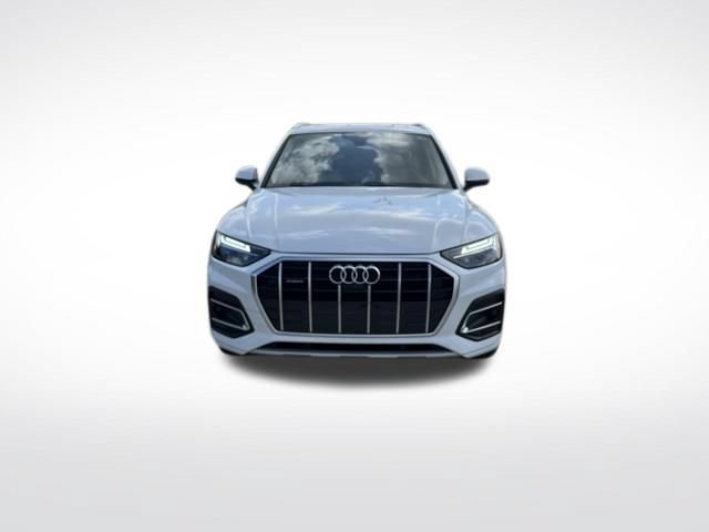 Used 2021 Audi Q5 2.0T Premium Plus w/ Premium Plus Package AWD/4WD image 8