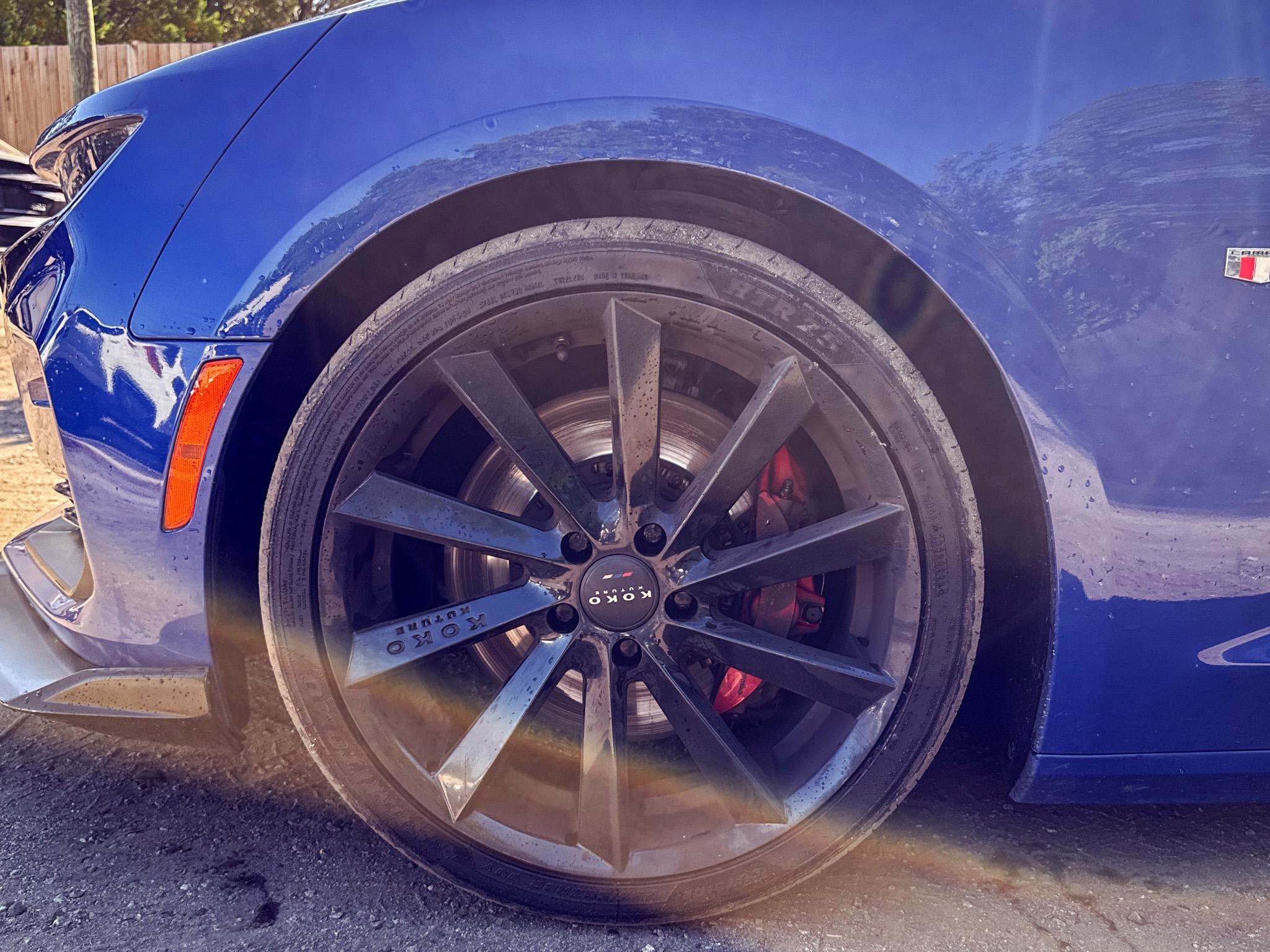 Used 2019 Chevrolet Camaro SS RWD image 3
