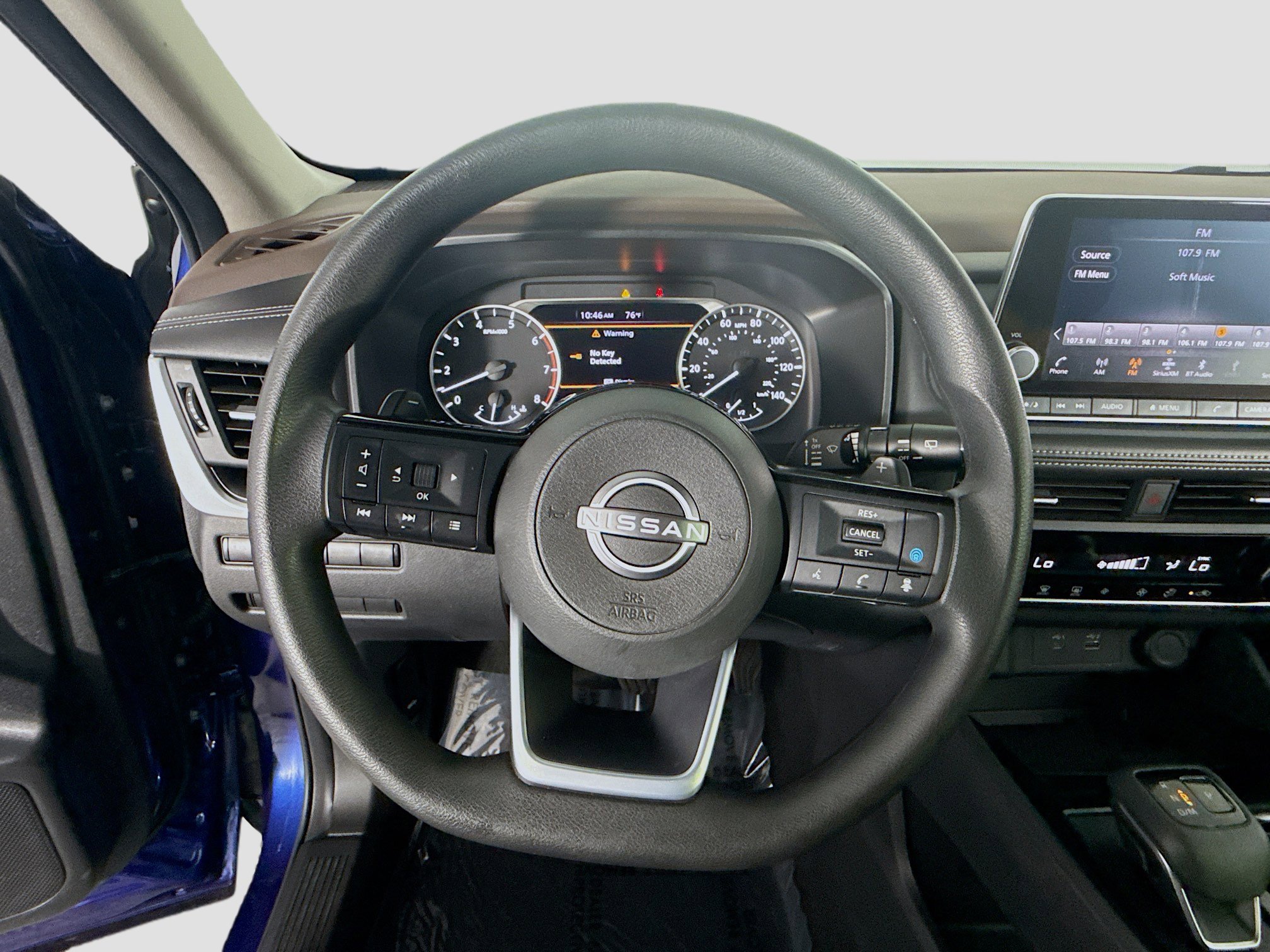 Used 2023 Nissan Rogue SV image 13