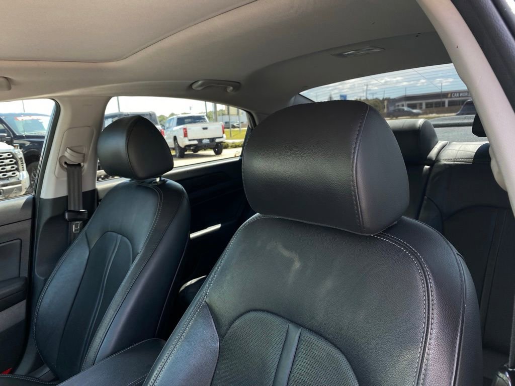 Used 2019 Hyundai Sonata Limited FWD image 11