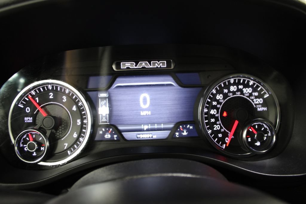 Used 2025 RAM 1500 Laramie AWD/4WD image 31
