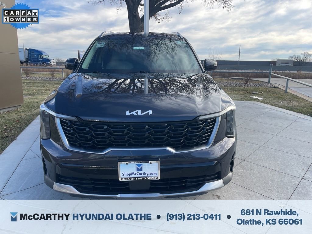 Used 2025 Kia Sorento S image 13