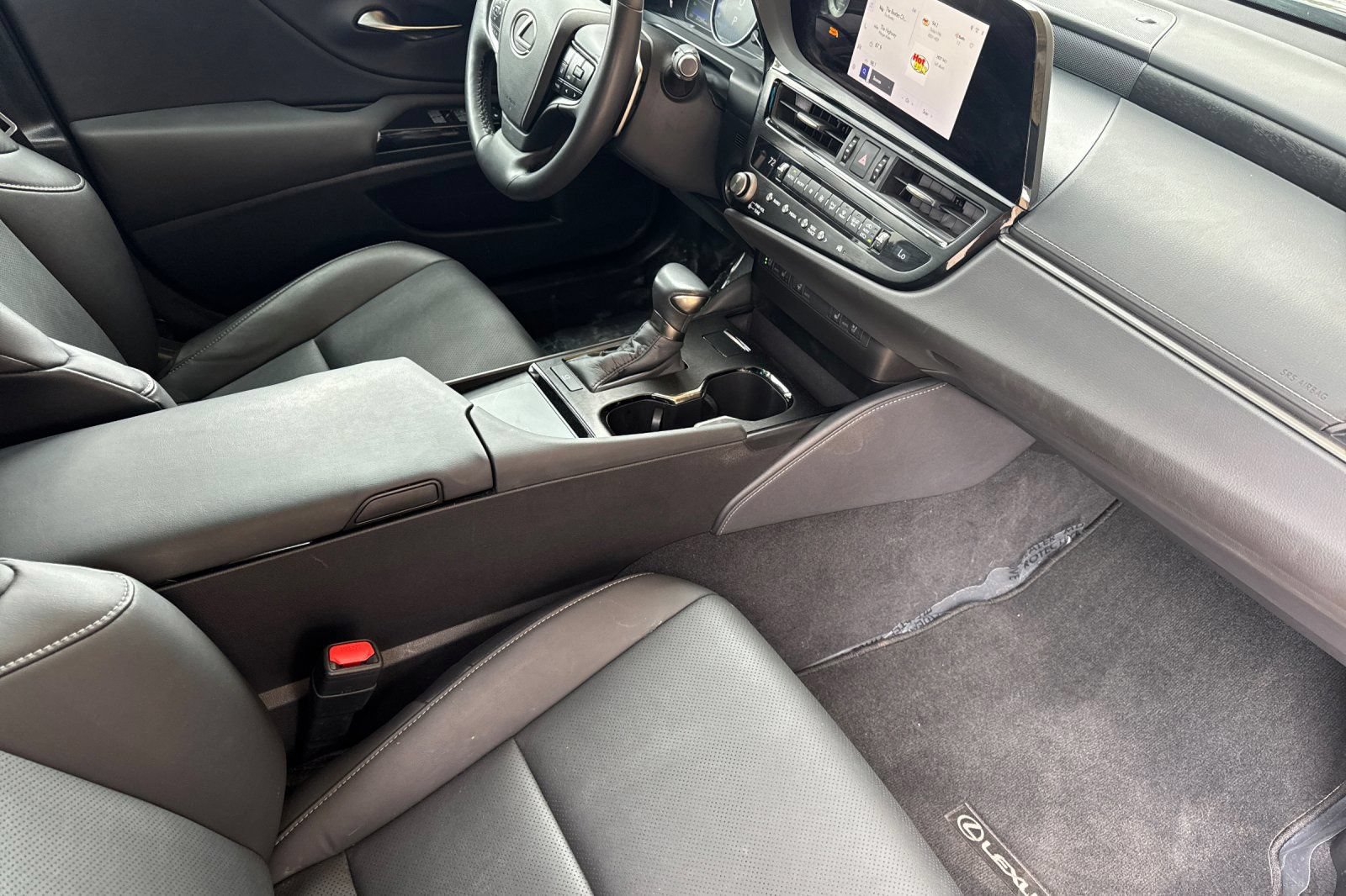 Certified 2024 Lexus ES 350 w/ Premium Package FWD image 18