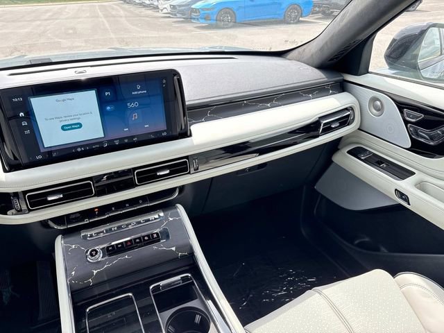 New 2025 Lincoln Aviator Black Label w/ Black Label Special Edition image 16