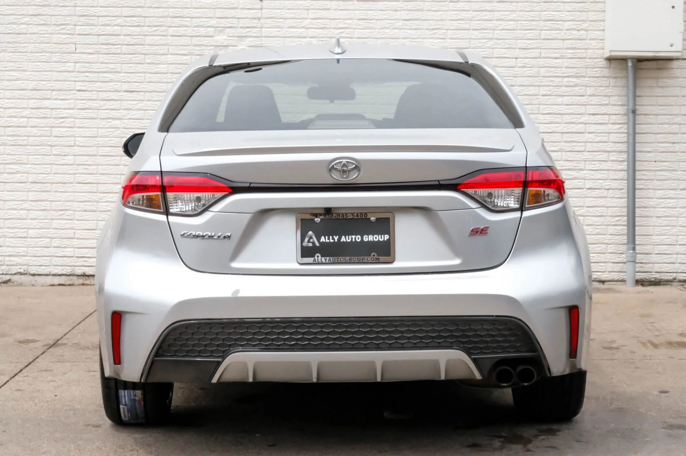 Used 2020 Toyota Corolla SE FWD image 8