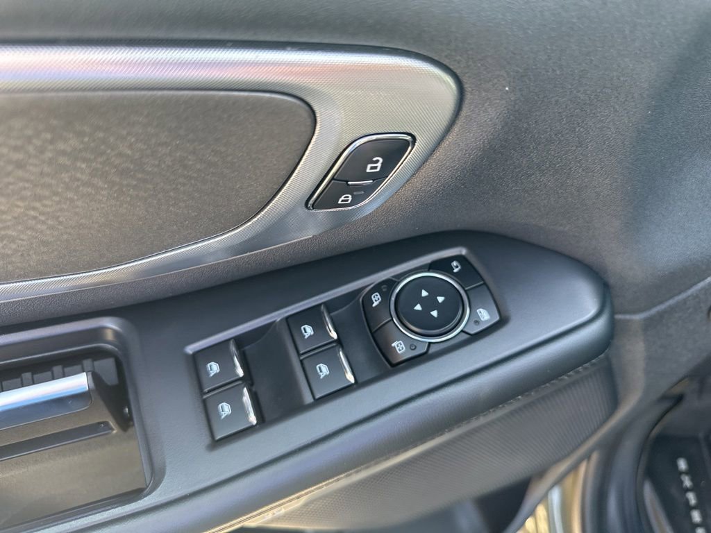 Used 2025 Ford Expedition Tremor AWD/4WD image 18