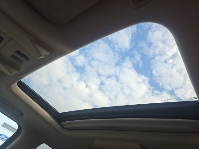 Used 2019 GMC Yukon Denali w/ Denali Ultimate Package image 25