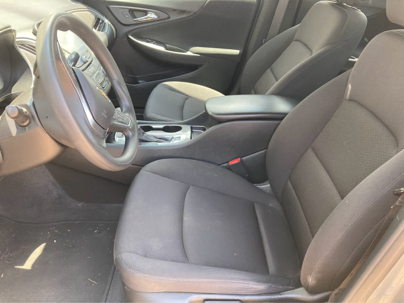 Used 2023 Chevrolet Malibu LS FWD image 3