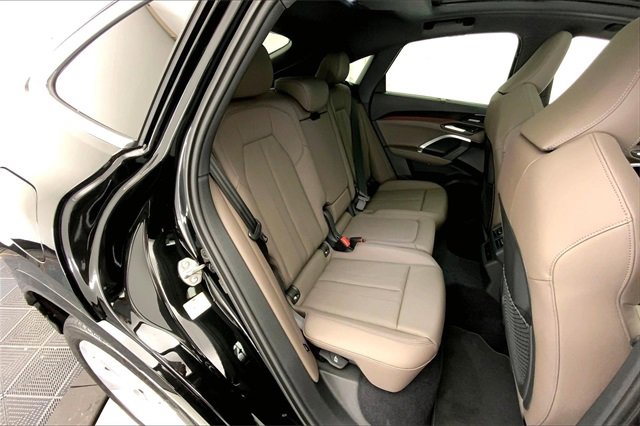 New 2025 Audi Q5 2.0T Premium Plus image 10