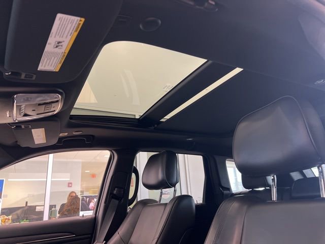 Used 2021 Jeep Grand Cherokee High Altitude AWD/4WD image 10
