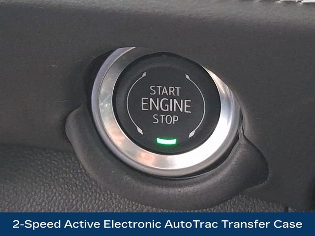 Used 2025 Chevrolet Suburban Z71 AWD/4WD image 21