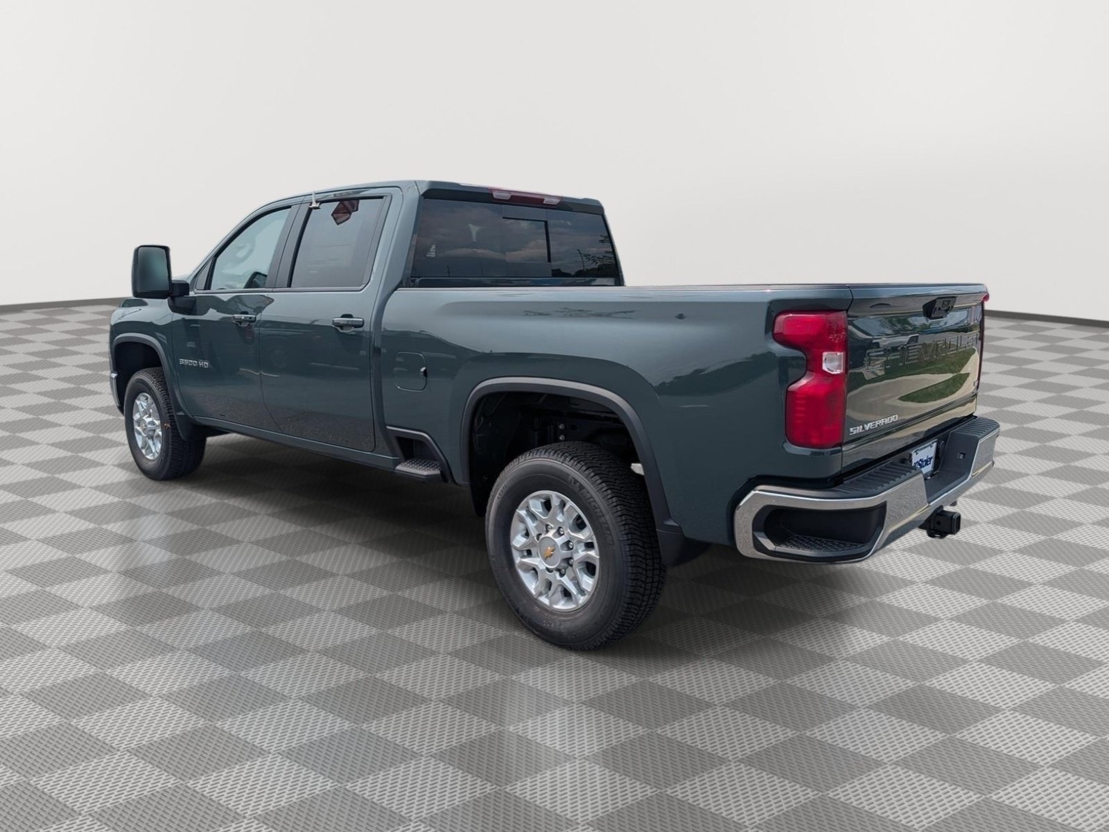 New 2026 Chevrolet Silverado 3500 LT AWD/4WD image 2