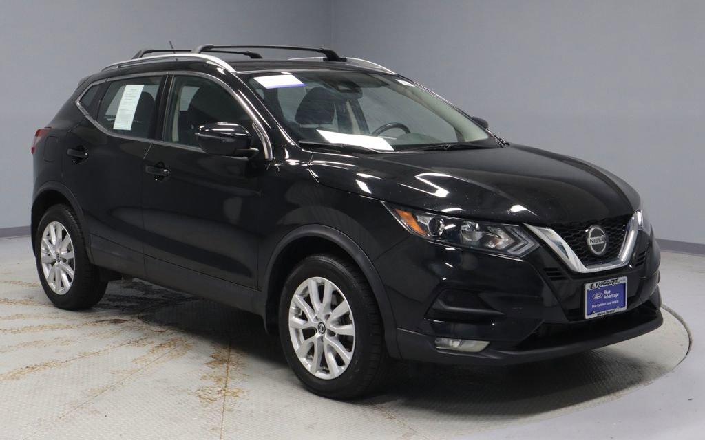 Used 2020 Nissan Rogue Sport SV w/ All-Weather Package image 1