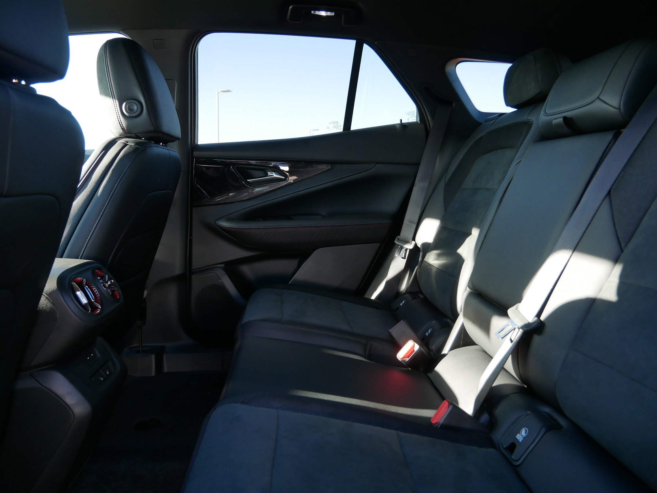 New 2026 Chevrolet Blazer EV RS w/ Super Cruise Package AWD/4WD image 5