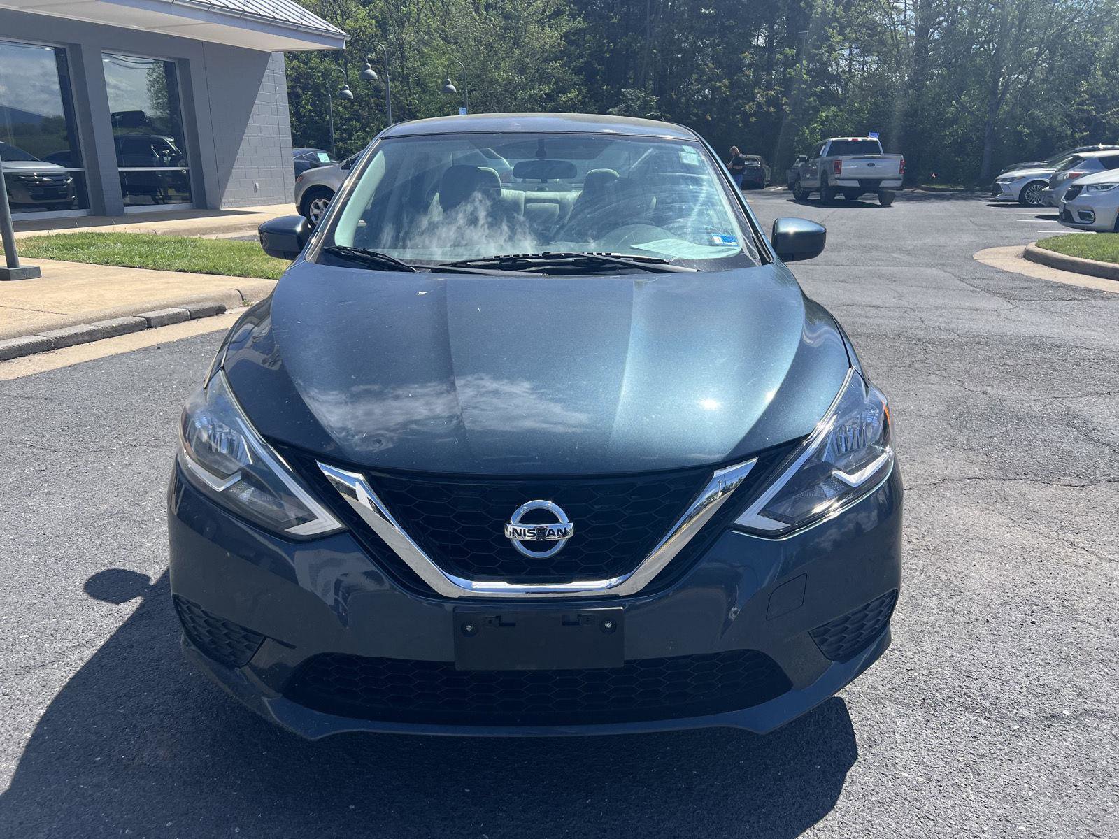 Used 2016 Nissan Sentra SV image 8