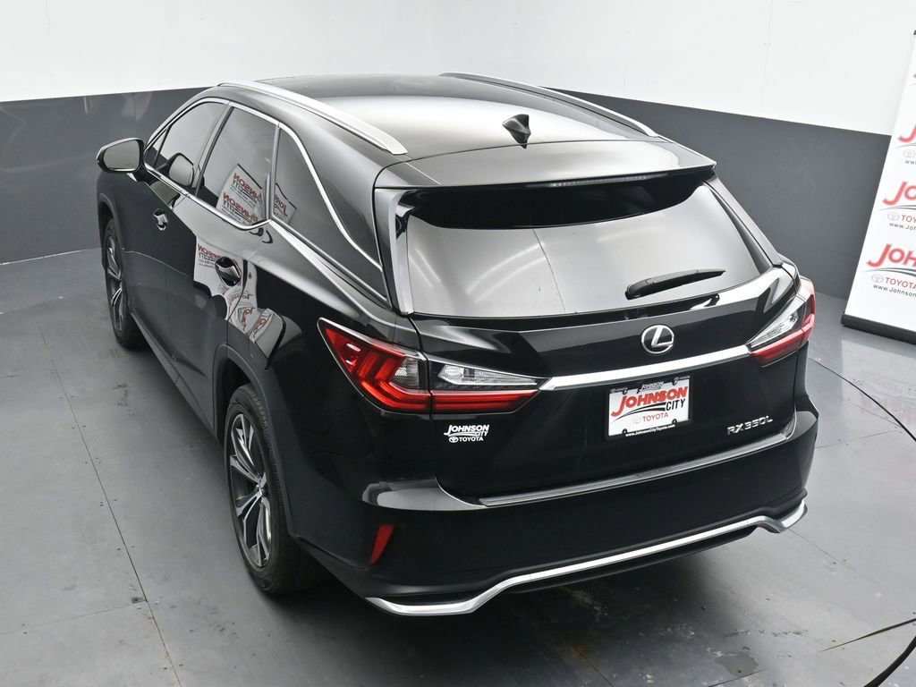 Used 2020 Lexus RX 350L Premium w/ Premium Package image 32