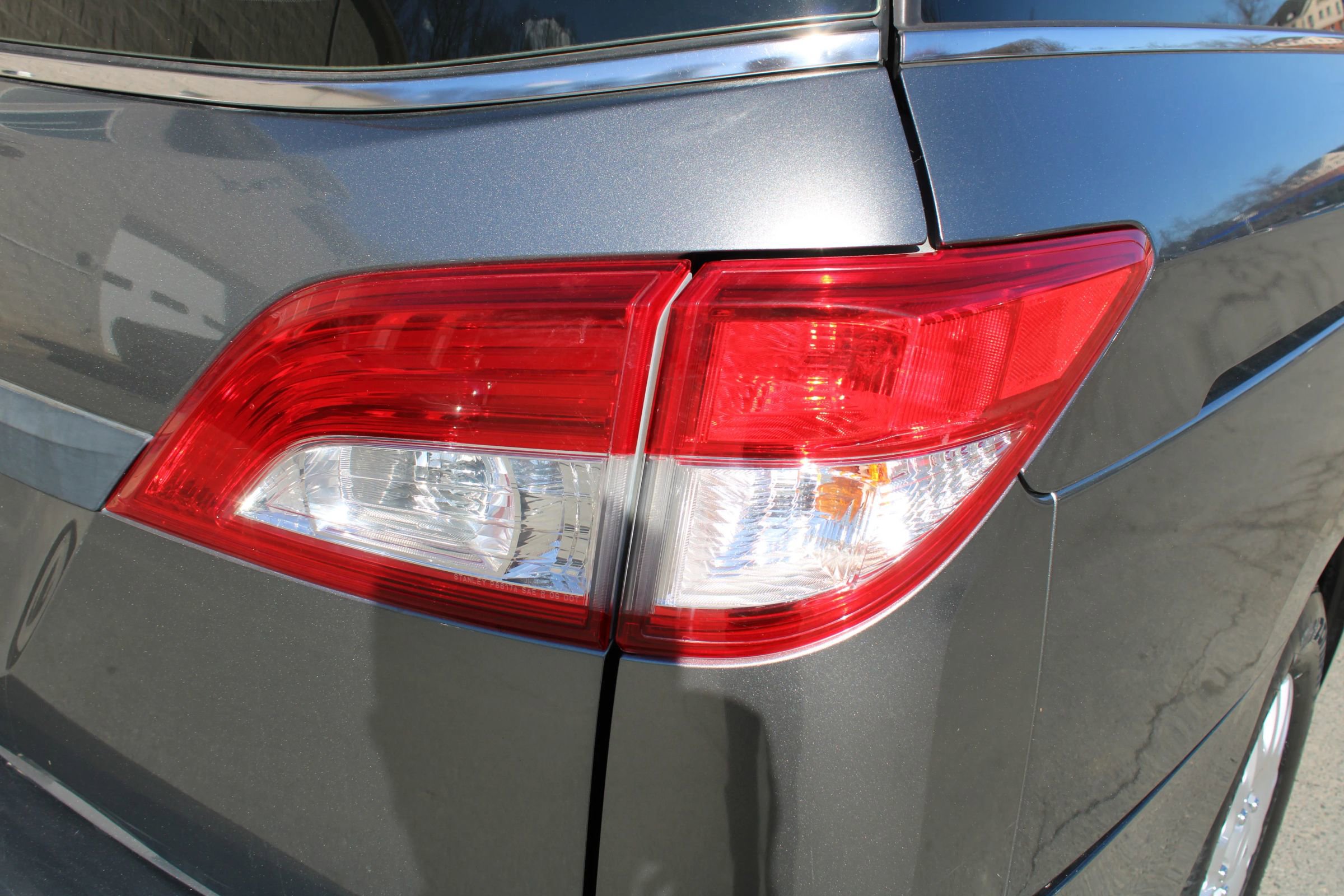 Used 2015 Nissan Quest S image 31