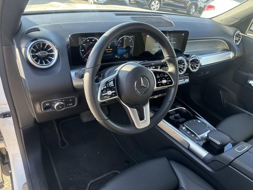 Used 2022 Mercedes-Benz EQB 350 4MATIC image 18