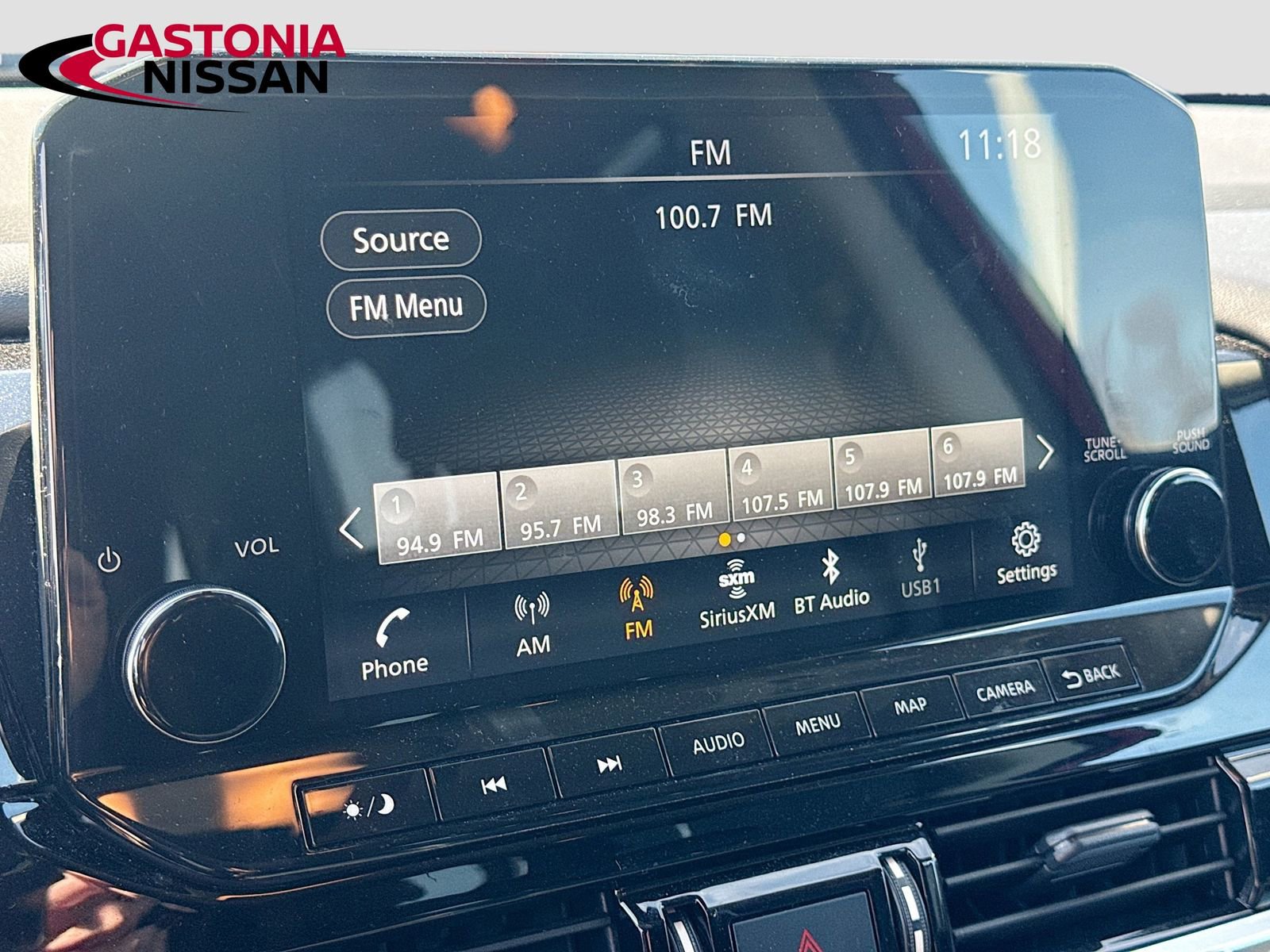 Used 2024 Nissan Pathfinder SL image 19